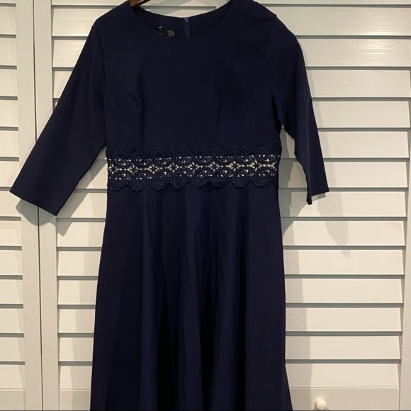 Homeyee Elegant Cocktail Dress with Lace Trim - Picture 7 of 16